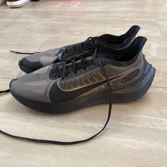 2019 Men’s Zoom Gravity 'Black Anthracite running shoes - Picture 7 of 12
